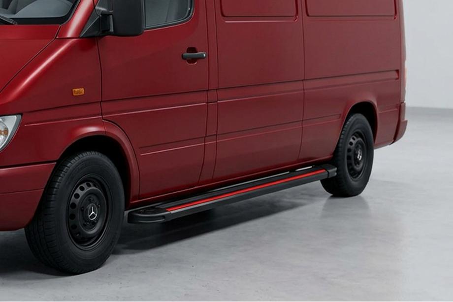 Volkswagen LT 1995-2006 рр. Бокові пороги Maya Red (2 шт., алюміній) Фото 1