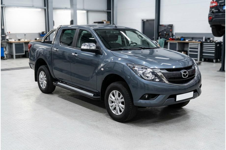 Mazda BT-50 2012- рр. Бокові пороги New Vision Black (2 шт., алюміній) Фото 1