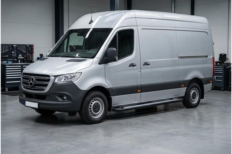 Mercedes Sprinter W907/W910 2018- рр. Бокові пороги New Vision Black (2 шт., алюміній) Фото 1