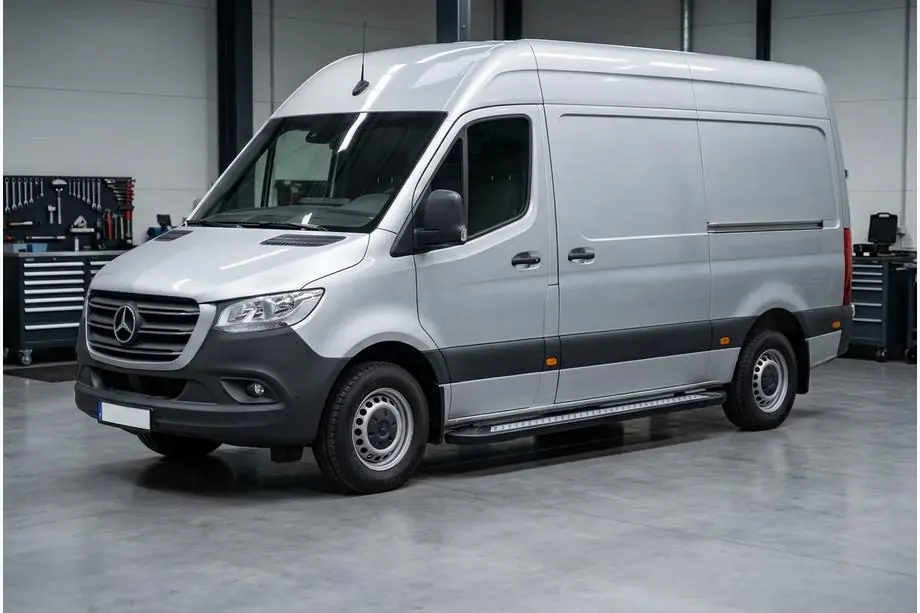 Mercedes Sprinter W907/W910 2018- рр. Бокові пороги New Vision Black (2 шт., алюміній) Фото 1