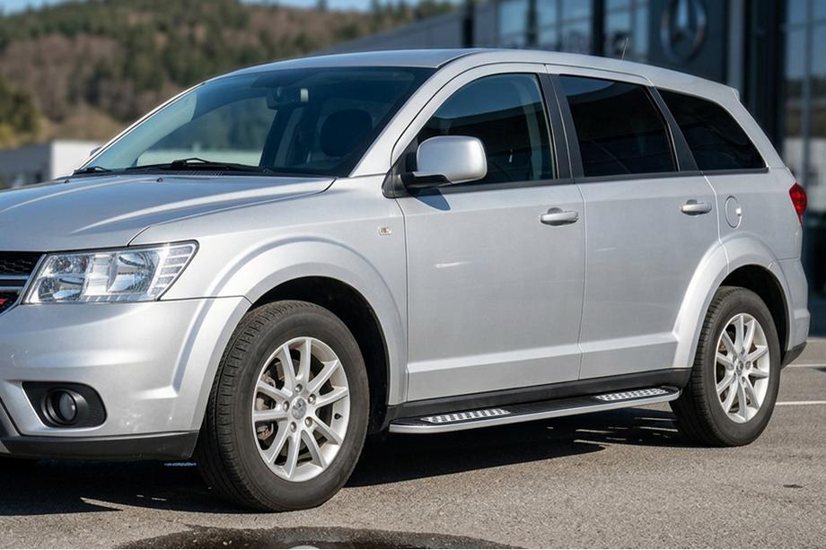 Fiat Freemont 2011-2016 рр. Бокові пороги Tayga V2 (2 шт., алюміній) Фото 1