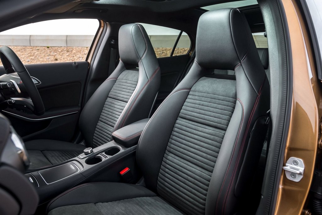 Огляд компактного кросовера Mercedes-Benz GLA-Class