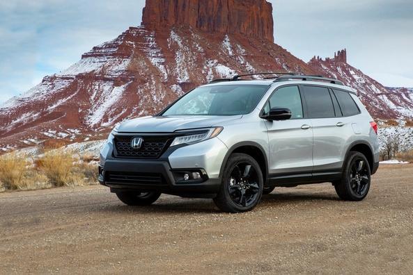 Огляд середньорозмірного кросовера Honda Passport