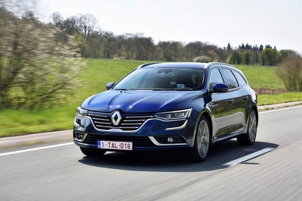 Огляд середньорозмірного універсалу Renault Talisman Estate Фото 9