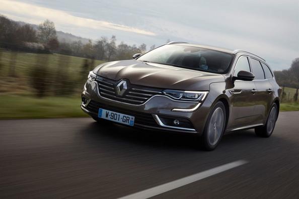 Огляд середньорозмірного універсалу Renault Talisman Estate Фото 2