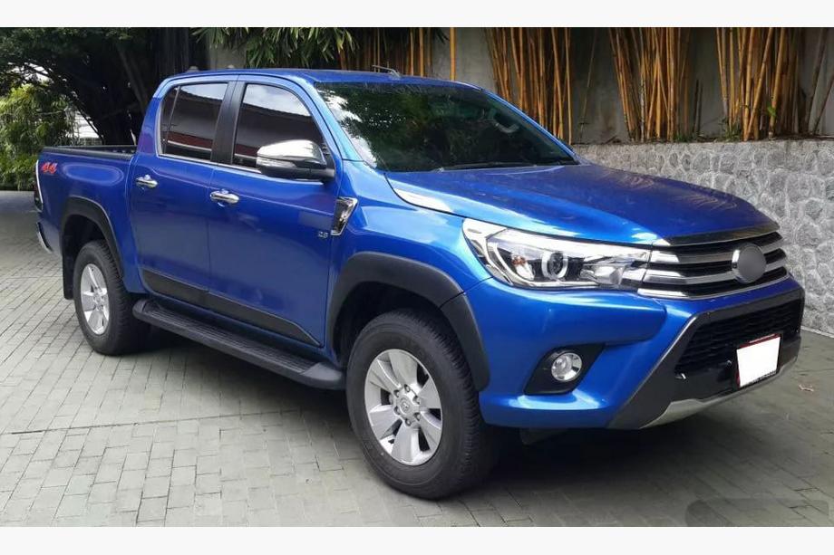 Toyota Hilux 2015- рр. Передня оптика ОЕМ V1 2015-2019 (2 шт) Image