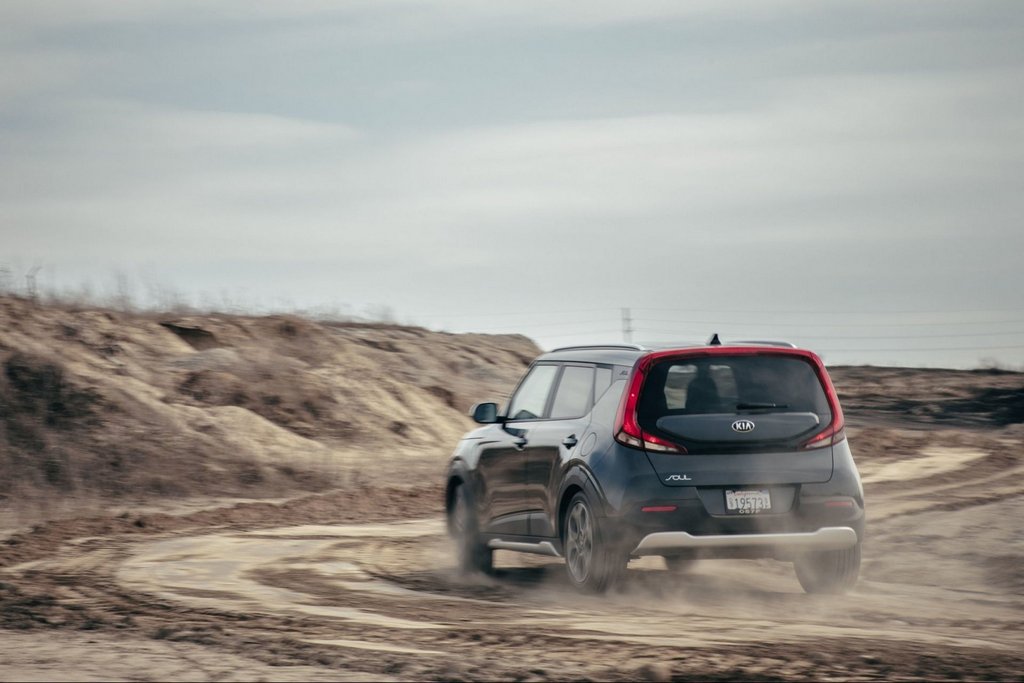 Нове покоління компактного кросовера KIA Soul
