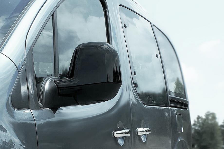 Opel Vivaro 2019- рр. Накладки на дзеркала (2 шт., пласт.) Фото 3