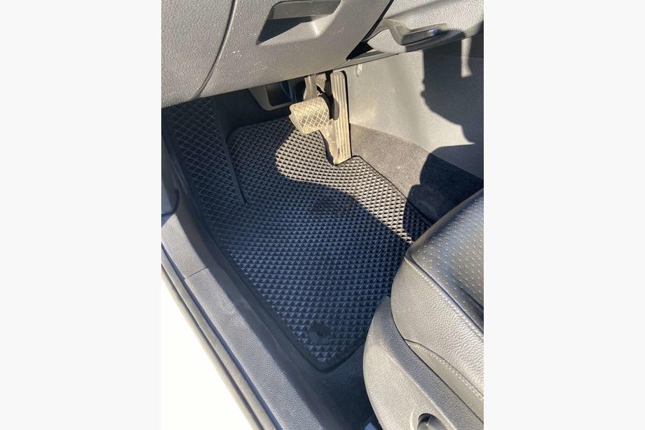 Volkswagen Passat B7 2012-2015 рр. Килимки EVA (EU, Чорний) Image