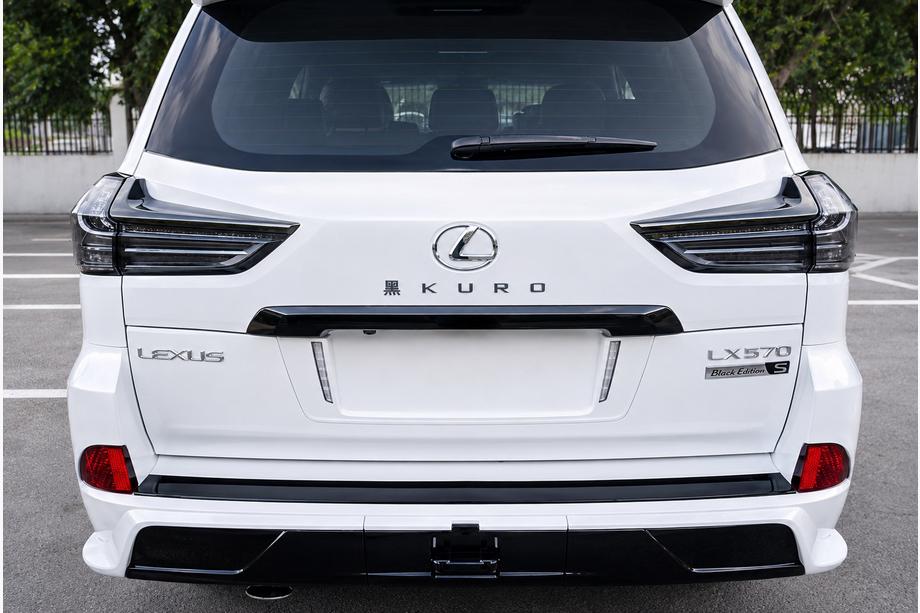 Lexus LX570/450d 2008-2022 рр. Емблема / шильдик KURO Black Edition (3 шт) Image