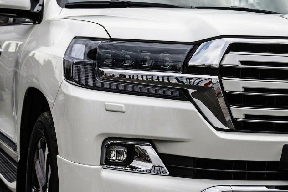 Toyota Land Cruiser 200 2007-2021 рр. Передні фари 2016+ (Bugatti) Image