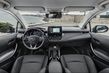 Гібридний седан Toyota Corolla фото 6