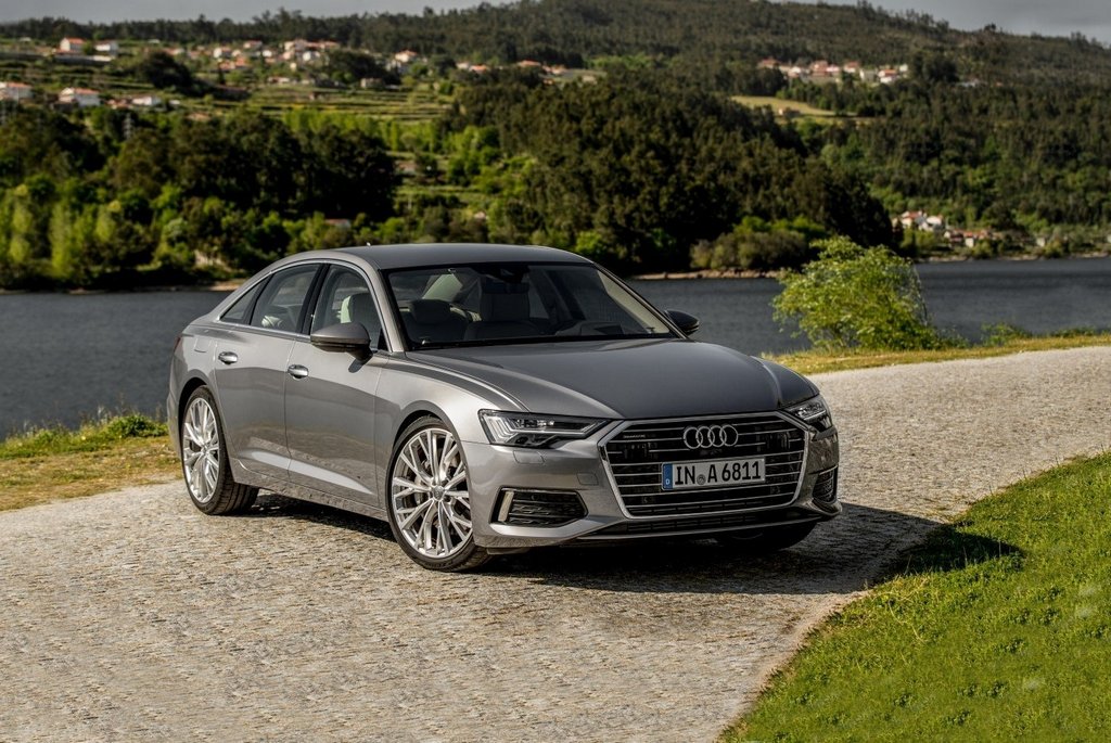 Бізнес-седан Audi A6 п’ятої генерації