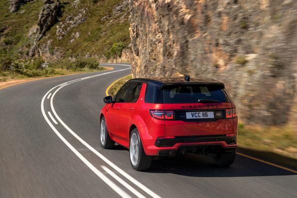 Компактний преміальний кросовер Land Rover Sport Фото 3