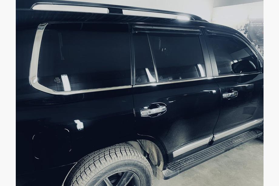 Toyota Land Cruiser 200 2007-2021 рр. Обведення-куточки заднього скла (2 шт., нерж) Фото 2