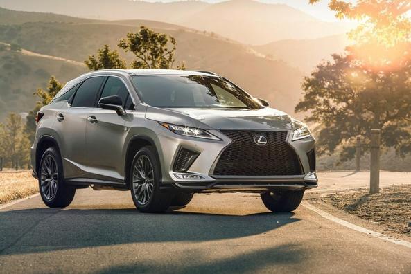 Рестайлінгова версія кросовера Lexus RX