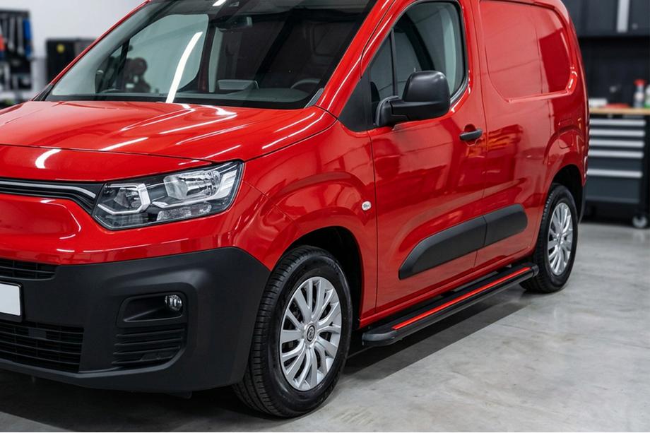 Opel Combo 2019- рр. Бокові пороги Maya Red (2 шт., алюміній) Фото 1