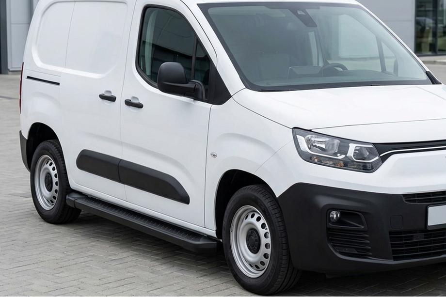 Opel Combo 2019- рр. Бокові пороги Allmond Black (2 шт., алюміній) Image