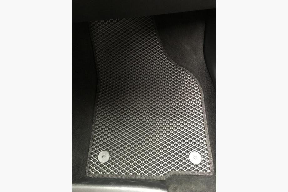 Volkswagen Tiguan 2007-2016 рр. Килимки EVA (чорні) Фото 2