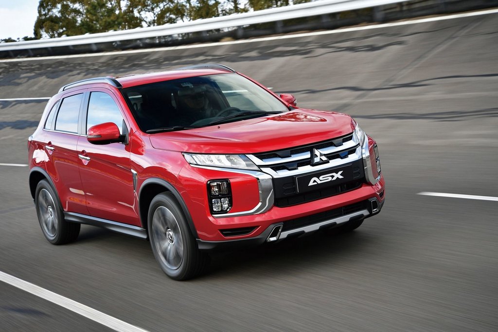 Оновлений компактний кросовер Mitsubishi ASX