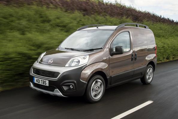 Огляд оновленого микрофургона Fiat Fiorino Cargo Фото 2