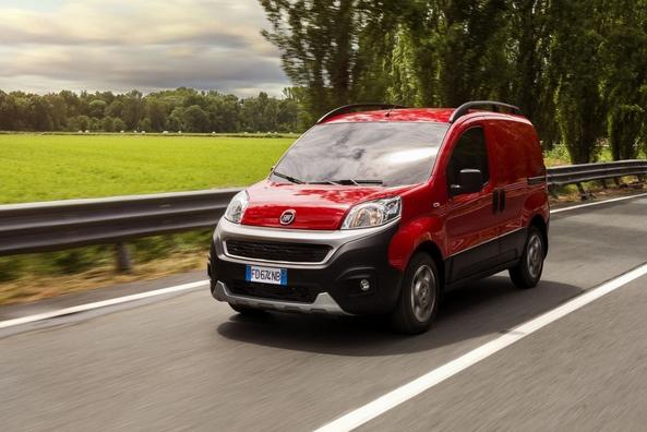 Огляд оновленого микрофургона Fiat Fiorino Cargo Фото 5