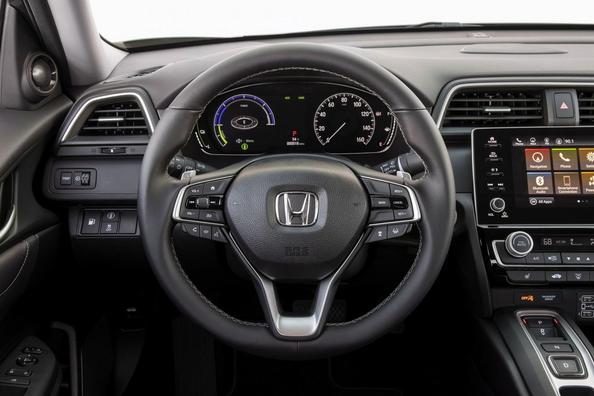 Третє покоління гібридного седана Honda Insight Фото 7