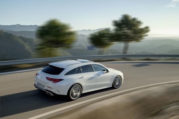 Огляд другого покоління універсала Mercedes-Benz CLA Shooting Brake Фото 4