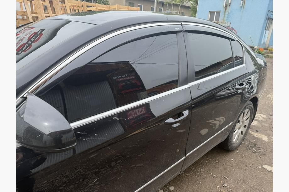 Volkswagen Passat B7 2012-2015 рр. Вітровики з хром молдингом SD (EU, 4 шт, Niken) Image