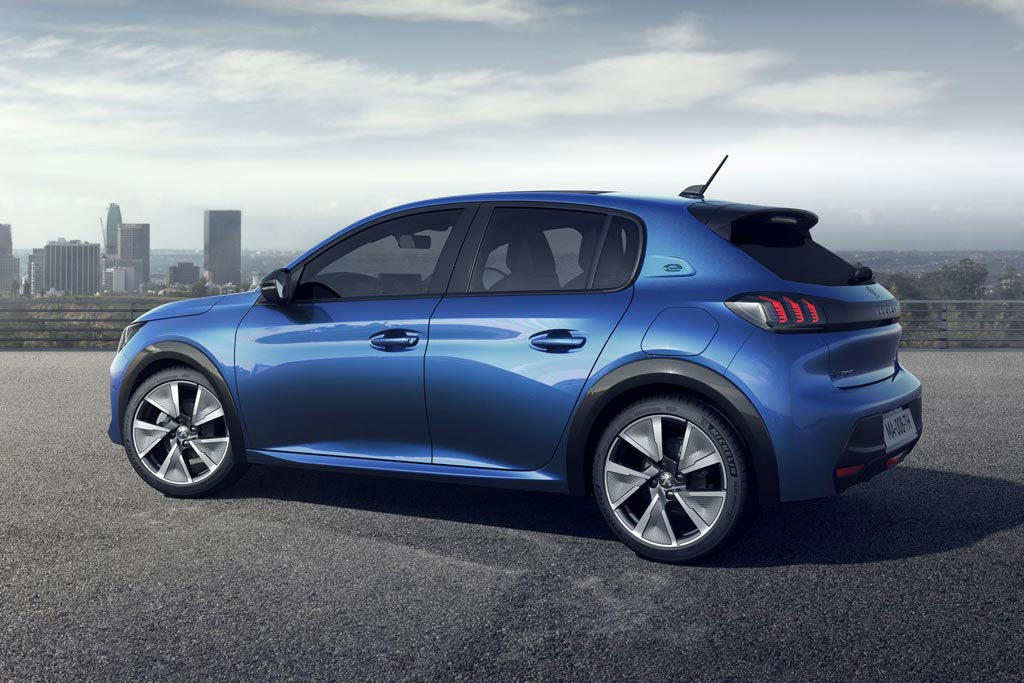 Нове покоління компактного хетчбека Peugeot 208