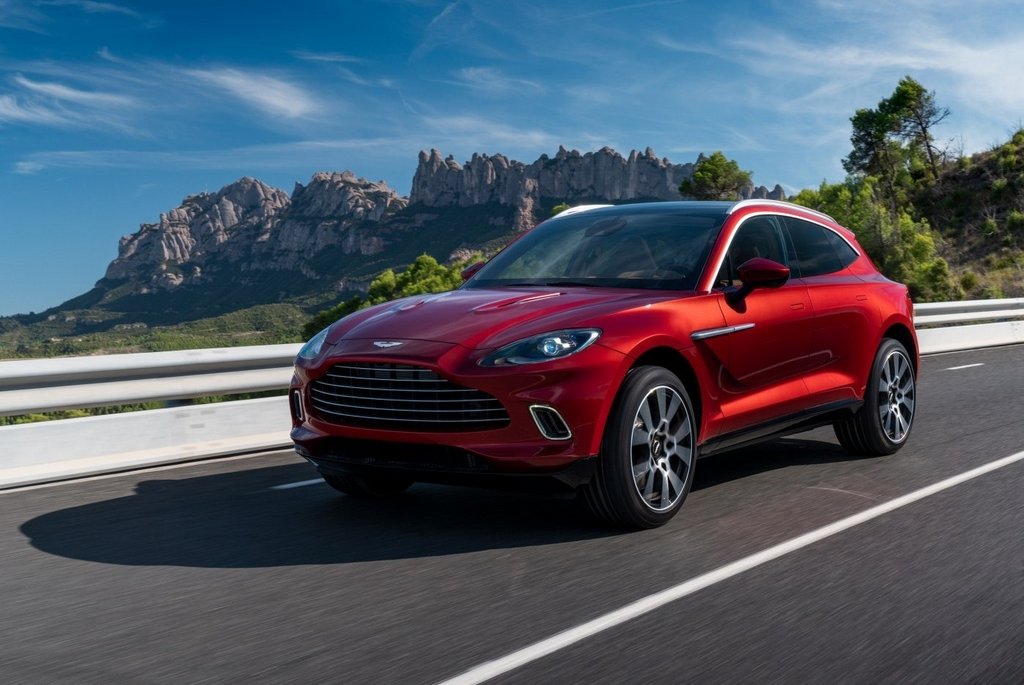 Aston Martin DBX: перший кросовер британської компанії