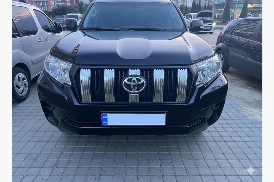 Toyota Land Cruiser Prado 150 2009-2023 рр. Хром накладки на решітку (2017-2023) Image