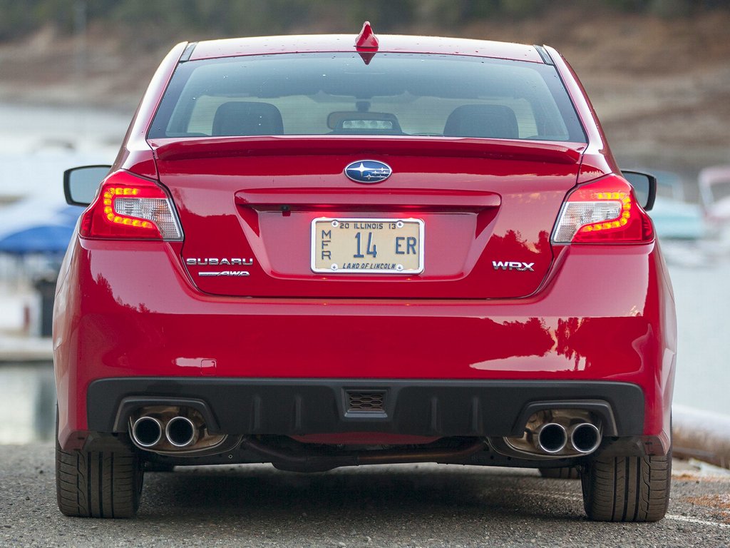 Оновлений спортивний седан Subaru WRX