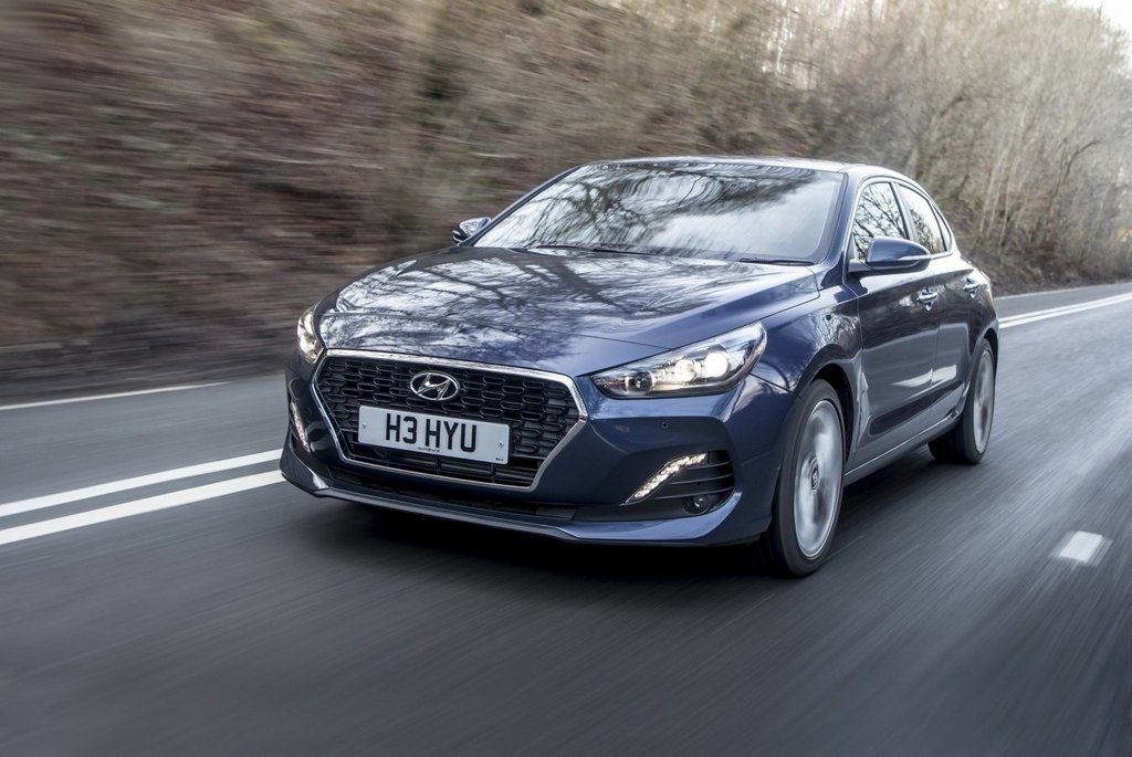 Огляд компактного лифтбека Hyundai i30 Fastback