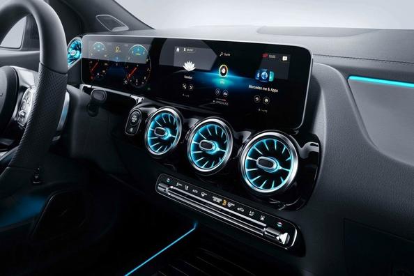 Субкомпактвэн третього покоління Mercedes-Benz B-Class Фото 8