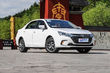 Огляд гібридного седана BYD Qin 100 фото 2