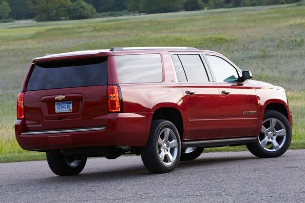 Огляд крупноразмерного позашляховика Chevrolet Suburban Фото 11