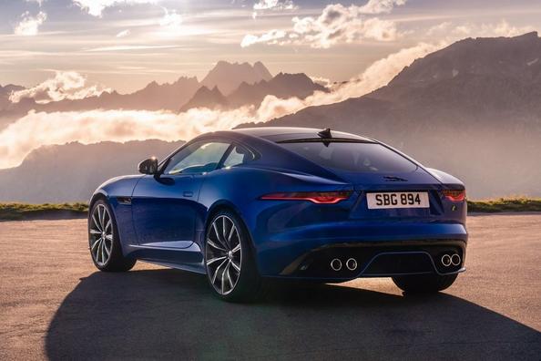 Оновлена модифікація спортивного купе Jaguar F-Type Coupe Фото 3