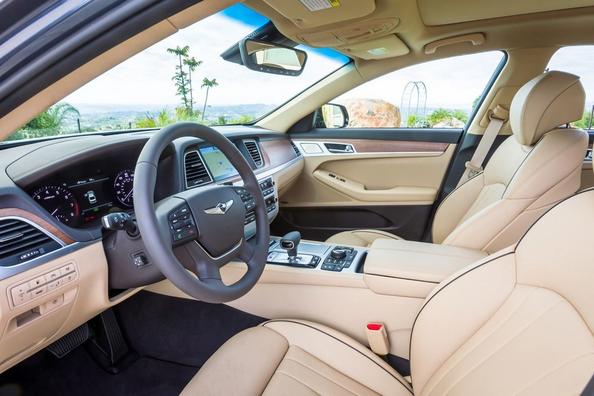 Огляд преміального седана Hyundai Genesis G80 Фото 6