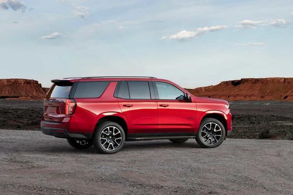 Огляд позашляховика Chevrolet Tahoe п’ятого покоління Фото 5