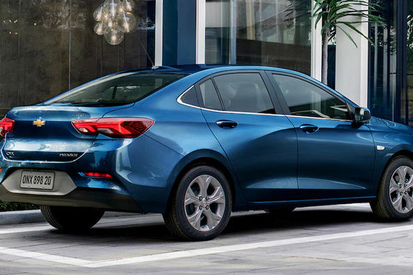 Огляд бюджетного компактного седана Chevrolet Onix Фото 7