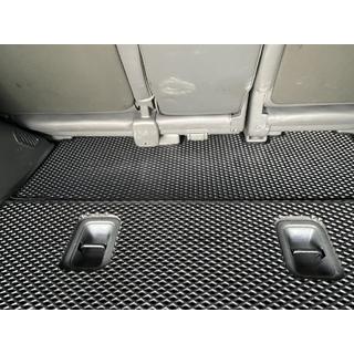 Килимок багажника 2 шт (EVA, 7 місць, чорний) Lexus LX570/450d 2008-2022 рр. фото 4