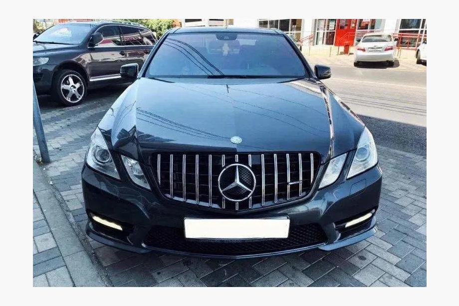 Mercedes E-class W212 2009-2016 рр. Передня решітка GT Panamericana (2009-2012) Фото 5