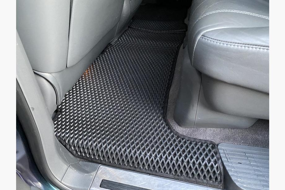 Toyota Land Cruiser 200 2007-2021 рр. Поліуретанові килимки (2007-2012, EVA, чорні) Фото 3
