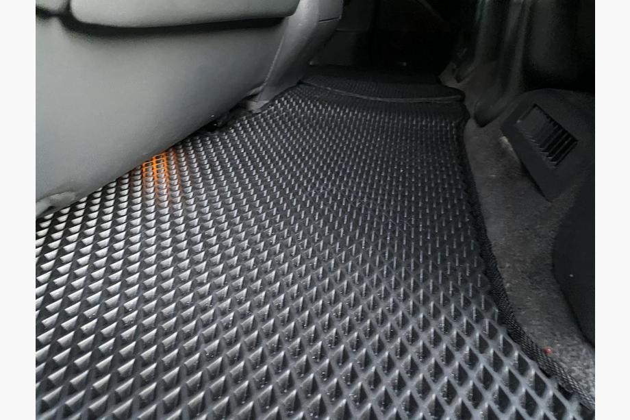 Toyota Land Cruiser 200 2007-2021 рр. Поліуретанові килимки (2007-2012, EVA, чорні) Фото 5