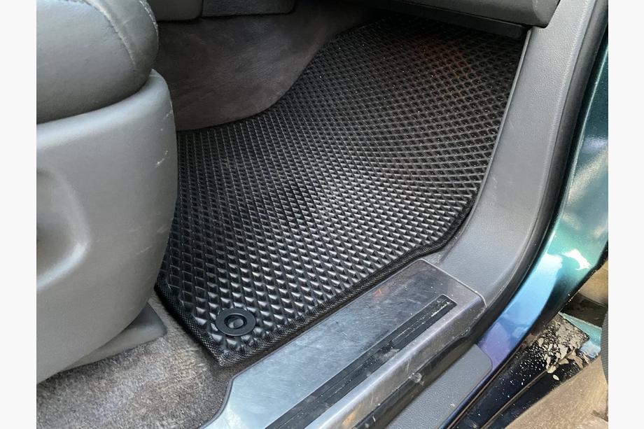 Toyota Land Cruiser 200 2007-2021 рр. Поліуретанові килимки (2007-2012, EVA, чорні) Фото 8