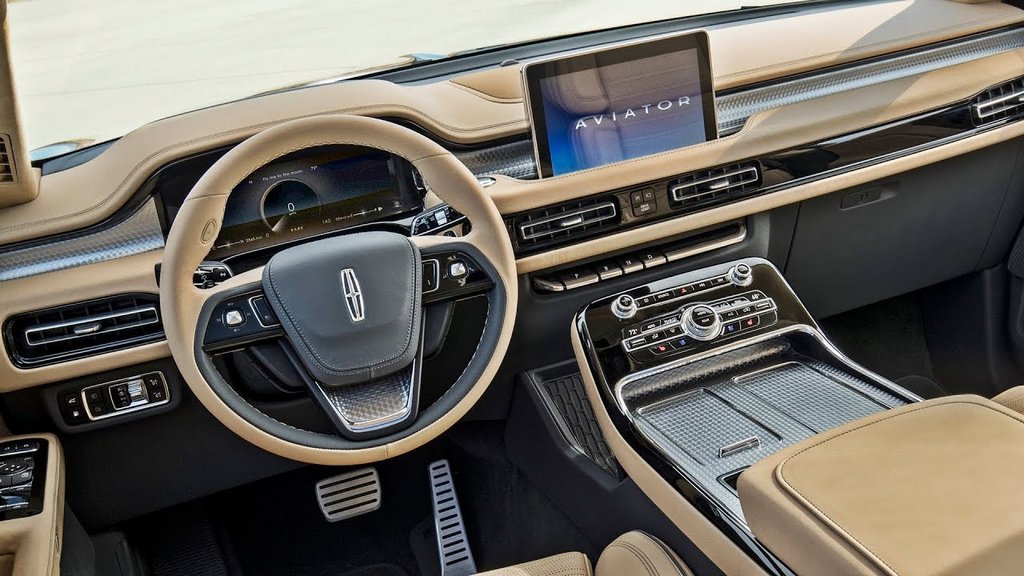 Огляд люксового кросовера Lincoln Aviator