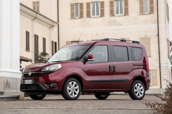 Огляд оновленого компаквэна Fiat Doblo