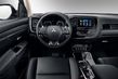Огляд кросовера Mitsubishi Outlander фото 8