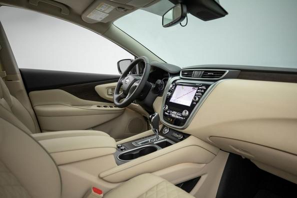 Огляд оновленого середньорозмірного кросовера Nissan Murano Фото 9